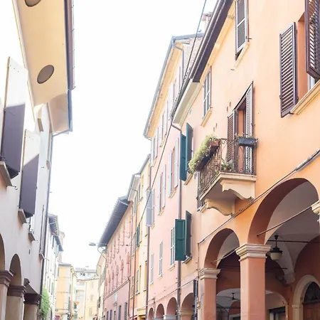 Borgo San Pietro Garden, By Short Holidays Lägenhet *