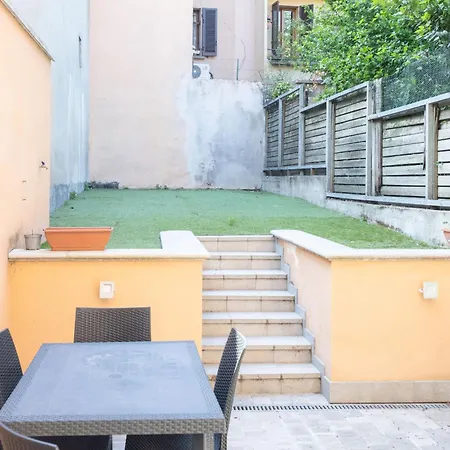Apartman Borgo San Pietro Garden, By Short Holidays